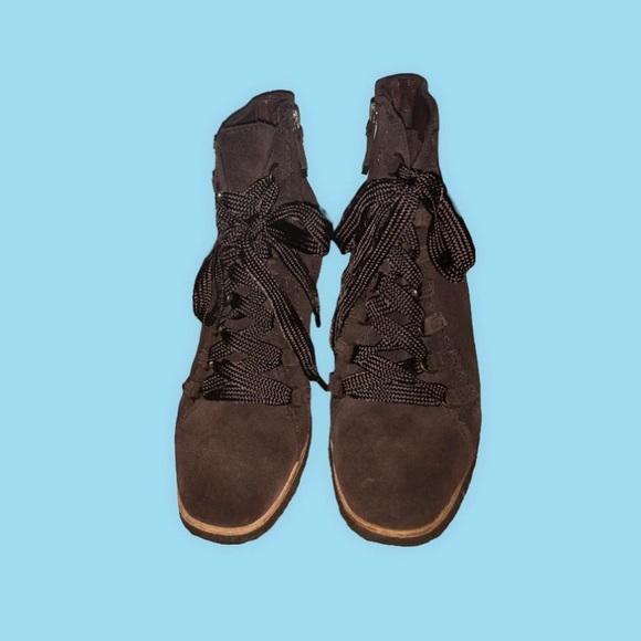 Earth Kalmar Chocolate Wedge Boots - Picture 4 of 4